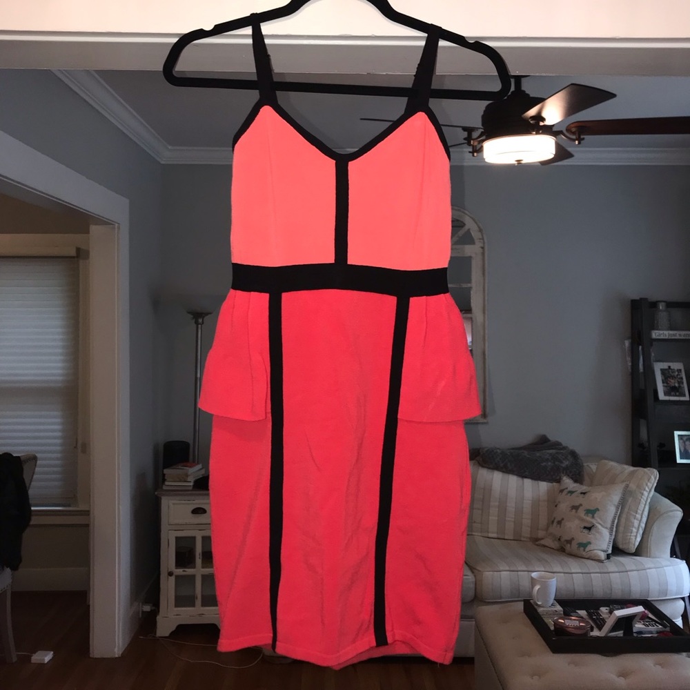 Bebe dress